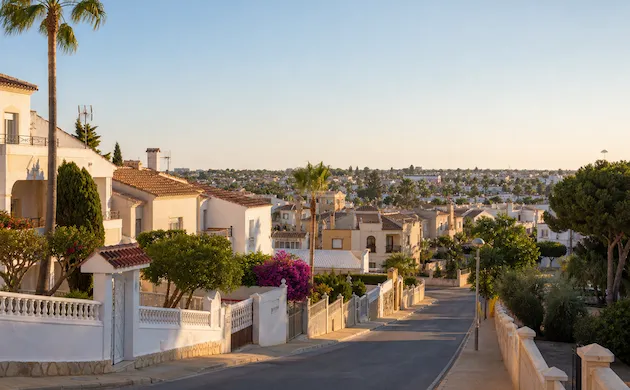 Apertura de puertas en Los Altos en Torrevieja